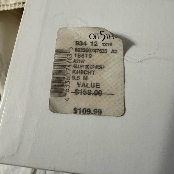 NEW Coach loafers style, HELLEN  colour brown size 9 1/2 never been worn! - Picture 9 of 11